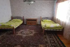 Отель «Колос», Каневская