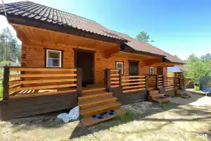 На Морской 03, Максимиха