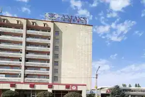 Отель «Амакс», Азов