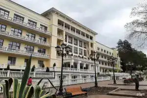 Санаторий «Дворец Нарзанов», Кисловодск
