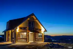 Летний домик у озера