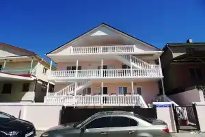 Гостевой дом «У Гульнары», Вардане