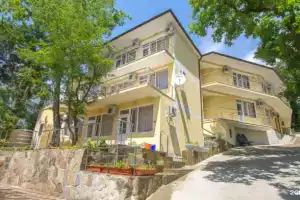 Отель «Комфорт», Новомихайловский