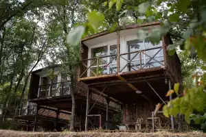 Кемпинг у Волги Лиман, Зольное