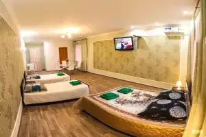 Мега, Элиста