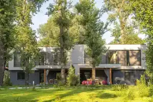 Кемпинг «Мост»