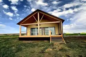 Гостиница «Солнечный Пригорок», Исаклы