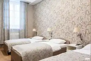 Отель «Компас», Москва