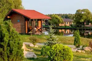 Загородный клуб «Фишерикс», Красное