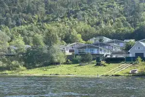 Зольное Вилладж, Зольное