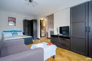 Кварт_Рента, Москва