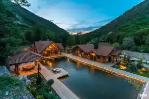 Дача Эрива, Геленджик