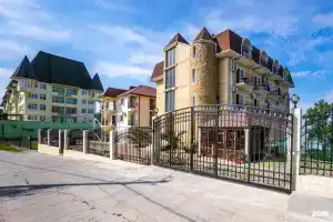 Вардане - Гостиницы