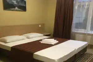 Hotel «Green», Лобня