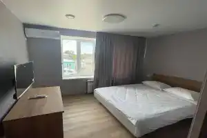 Отель «База», Элиста