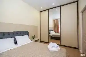 Morerooms, Адлер
