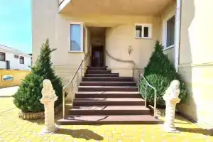 Уютный, Витязево