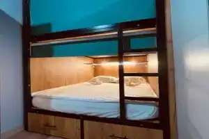 Хостел «Moon Sky 24/7», Москва