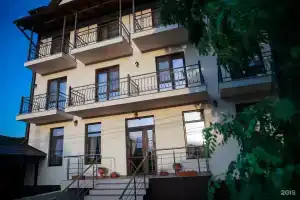 Гостиница «Мишель», Кабардинка