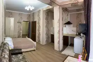 Гостевой дом «Хижина счастья», Адлер