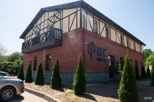 Гостиница «Лес» в Гвардейском районе