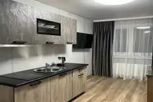Air Home, Молдовка