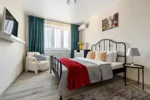 Апартаменты на кв. 82, ул. Коммунаров, д. 270/1, этаж 17, Краснодар