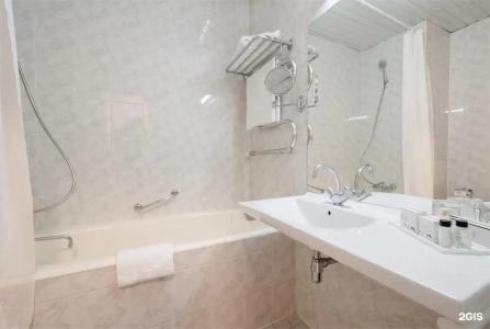 Октябрьская - 137