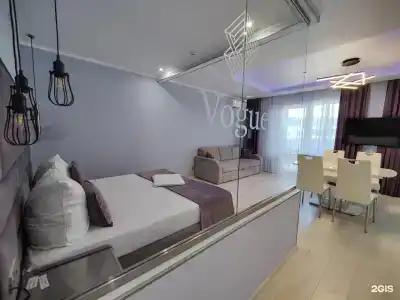 Vogue - 15