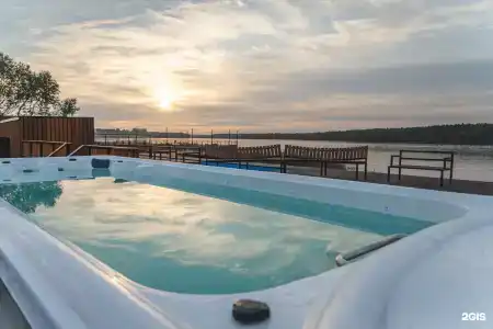 Мыс на Неве - 174