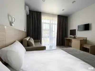 Family Pride inn - 120