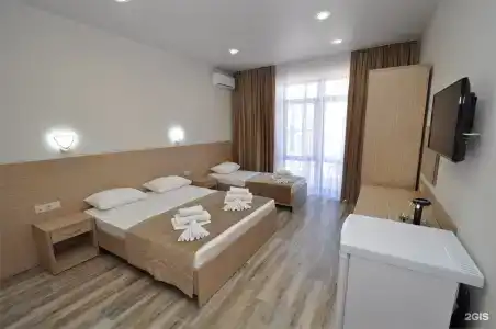 Family Pride inn - 129