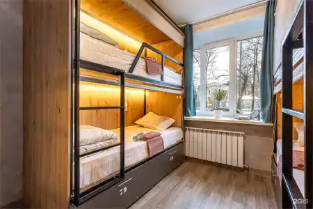M&DHost - 114