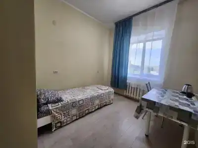 Московский - 13