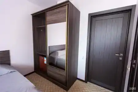 Gold House - 37