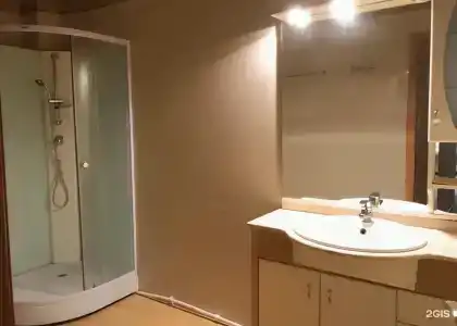 Кремлевский - 116