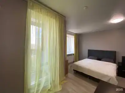 Hampton by Hilton - 11