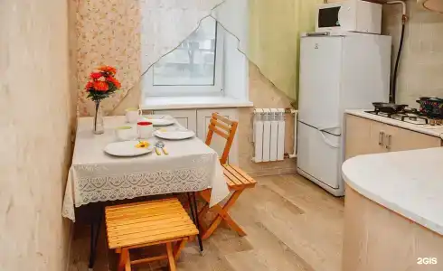 рядом c Кремлём и пл Свободы - 11