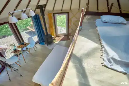 Yurt Resort - 9