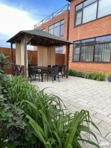 Woodhouse - 63