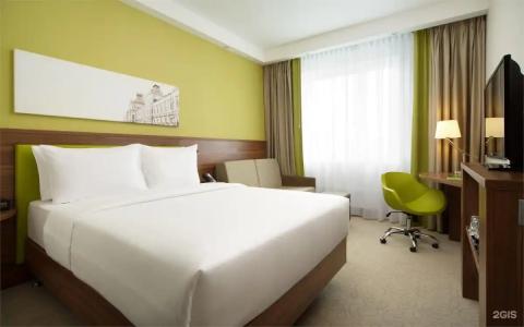 Hampton by Hilton - 75