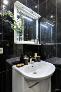 Ренуар студия на Каштановой, 6 - 79