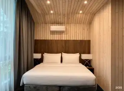 Sheraton Skypoint Luxe - 168