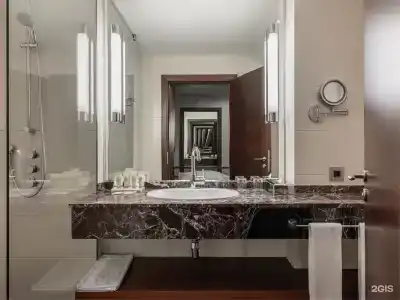 Sheraton Skypoint Luxe - 130