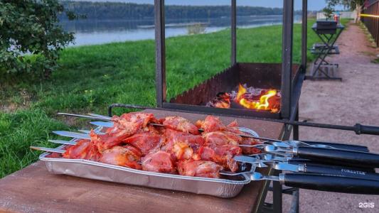 Мыс на Неве - 206