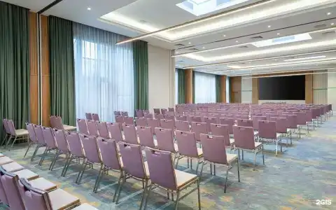 Hampton By Hilton - 38