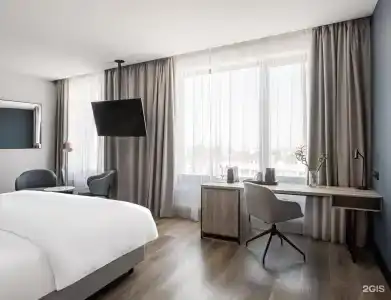 Radisson - 103