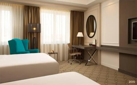 DoubleTree by Hilton - 71