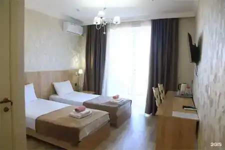 Адмирал - 178