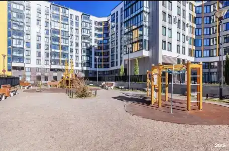 на Беринга, 5 - 12